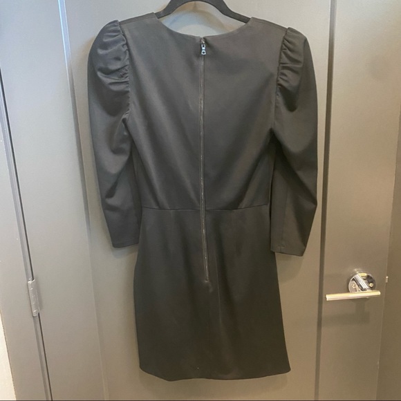 Alice and Olivia Judy 3/4 Sleeve Ruched Dress black - Picture 5 of 5